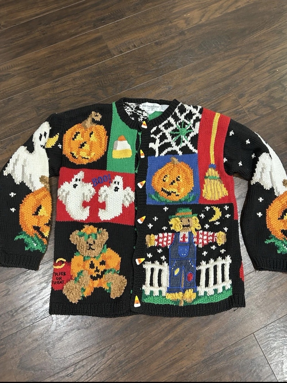 VTG 1994 The Eagles Eye Hand Knitted Halloween Cardigan